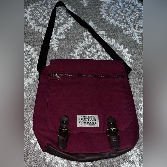 Hard Rock Guitar Company Handbags - Hard Rock burgundy satchel/Messenger bag✨